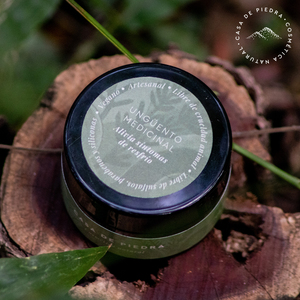 Ungüento medicinal para aliviar sintomas de resfrio